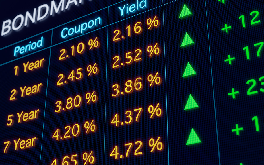 Decorative image: Bond market screen with rising yields and interest rates
