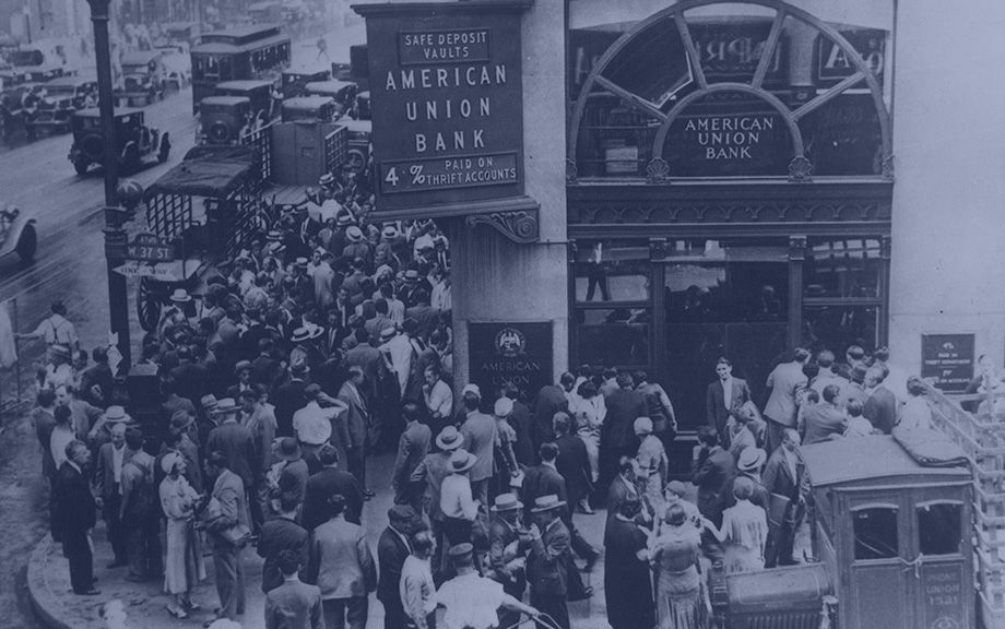 Black and white photo of a bank run on the American Union Bank which collapsed and went out of business on June 30, 1931.